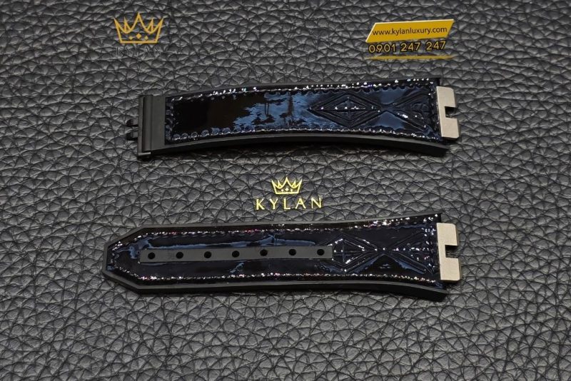 Dây đồng hồ Hublot đen bóng