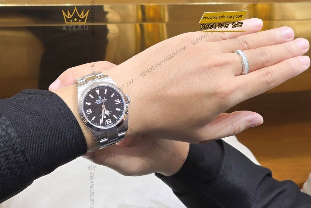 Kỳ Lân Luxury dong ho rolex explorer 40 224270 0001 8 Đồng hồ Rolex Explorer 40 mặt số đen 224270-0001