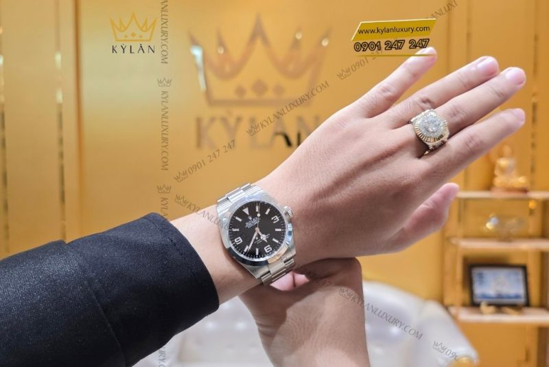 Đồng hồ Rolex Explorer 40 mặt số đen 224270-0001