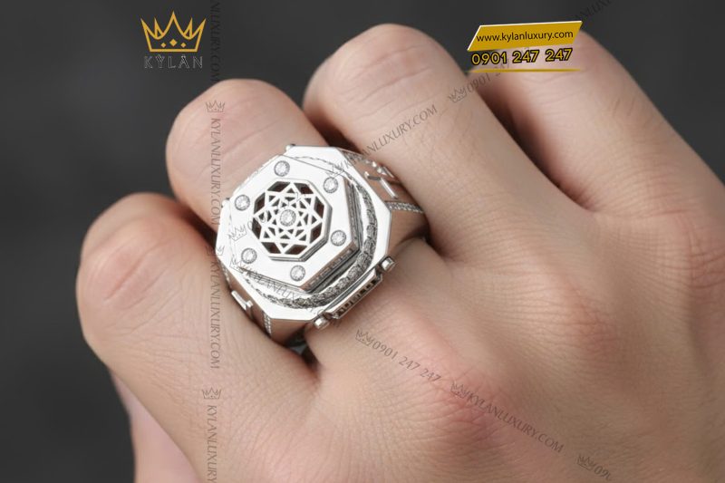 Nhẫn Hublot vàng trắng nguyên khối Au750 đính kim cương