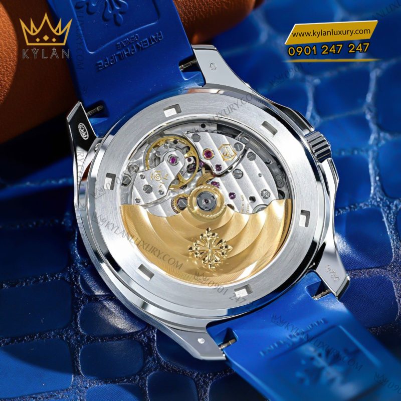 Đồng hồ Patek Philippe Aquanaut Luce kim cương đá xanh 5268/461G-001