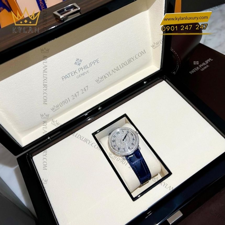 Kỳ Lân Luxury patek philippe calatrava 4978 400g 001 12 Đồng hồ Patek Philippe Calatrava kim cương 4978/400G-001