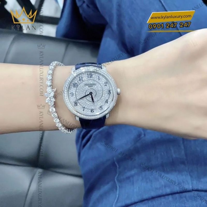 Đồng hồ Patek Philippe Calatrava kim cương 4978/400G-001