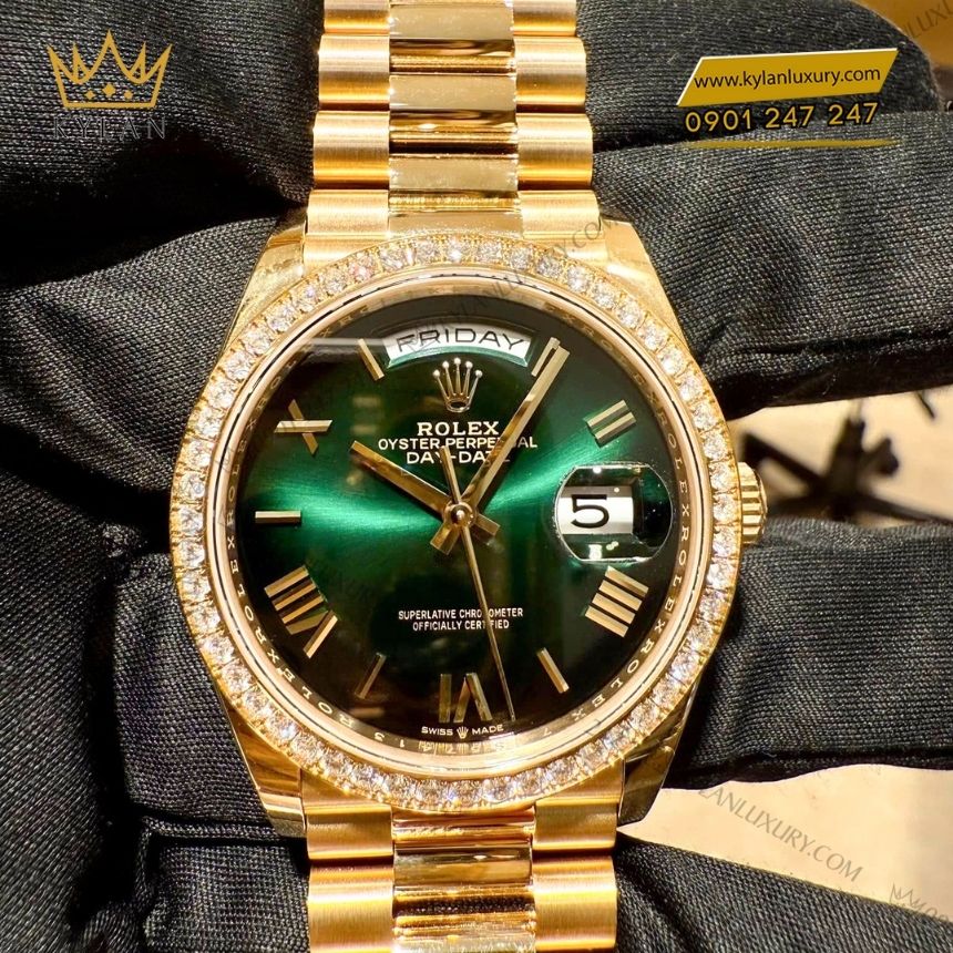Kỳ Lân Luxury rolex day date 36 xanh ombree 128348rbr 0068 7 Đồng hồ Rolex Day Date 36 xanh ombre La Mã 128348RBR-0068