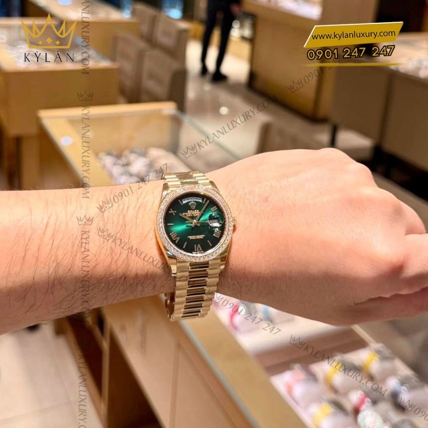 Kỳ Lân Luxury rolex day date 36 xanh ombree 128348rbr 0068 8 Đồng hồ Rolex Day Date 36 xanh ombre La Mã 128348RBR-0068