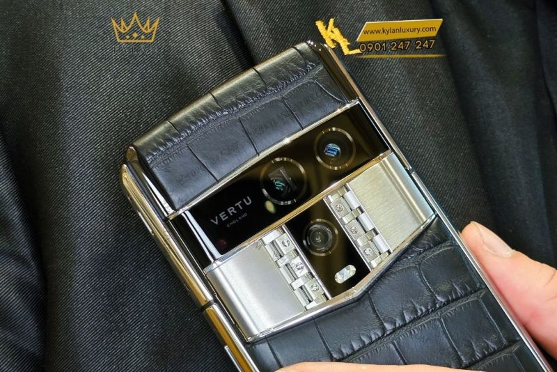 Điện thoại Vertu Agent Q Black Alligator 1TB