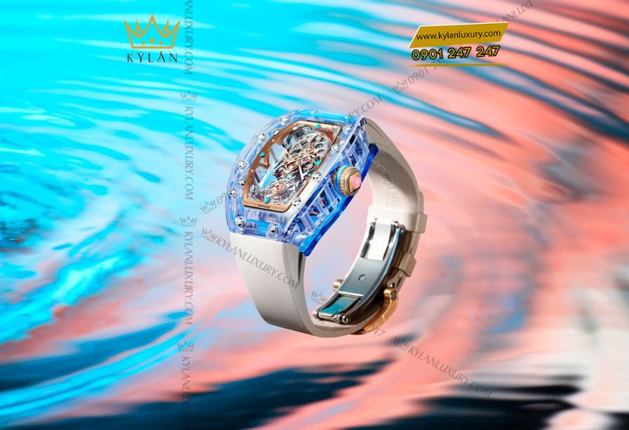 Vỏ sapphire nguyên khối của RM 75-01 được chế tác từ sapphire màu cao cấp