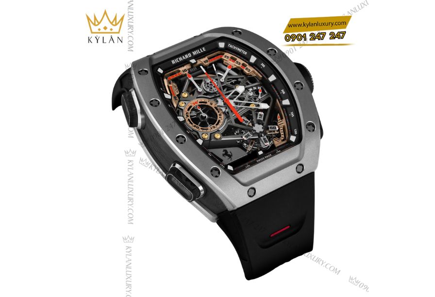 Bộ kim và núm vặn RM 43-01 do Centro Stile Ferrari thiết kế.