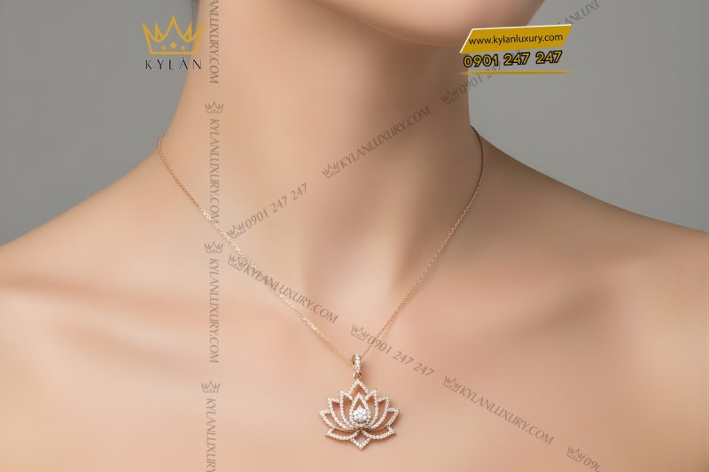 Dây chuyền Hoa Sen vàng hồng Au750 đính kim cương
