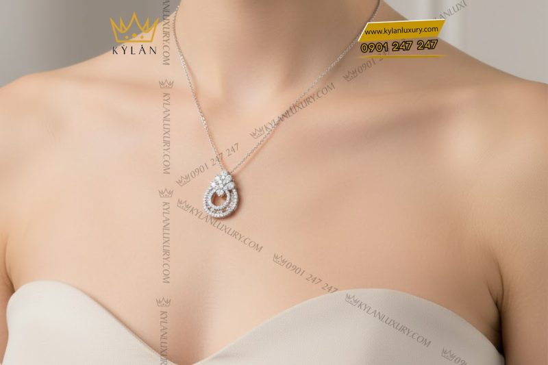 Dây chuyền vàng trắng Au750 đính kim cương