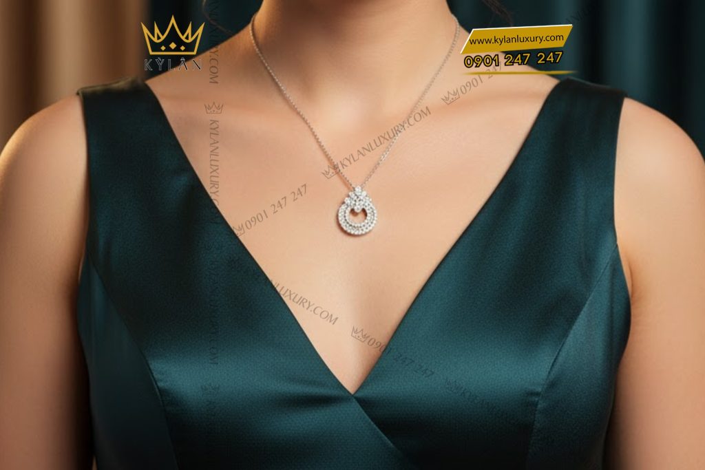 Dây chuyền vàng trắng Au750 đính kim cương