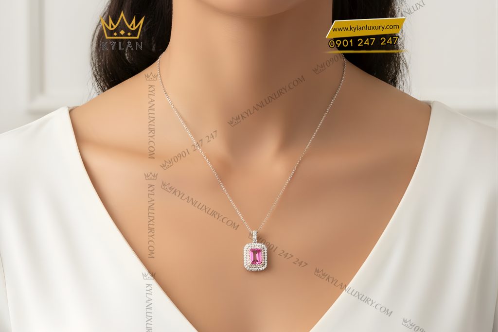 Dây chuyền vàng trắng Au750 đính kim cương và đá quý hồng 6 Dây chuyền vàng trắng Au750 đính kim cương và đá quý hồng