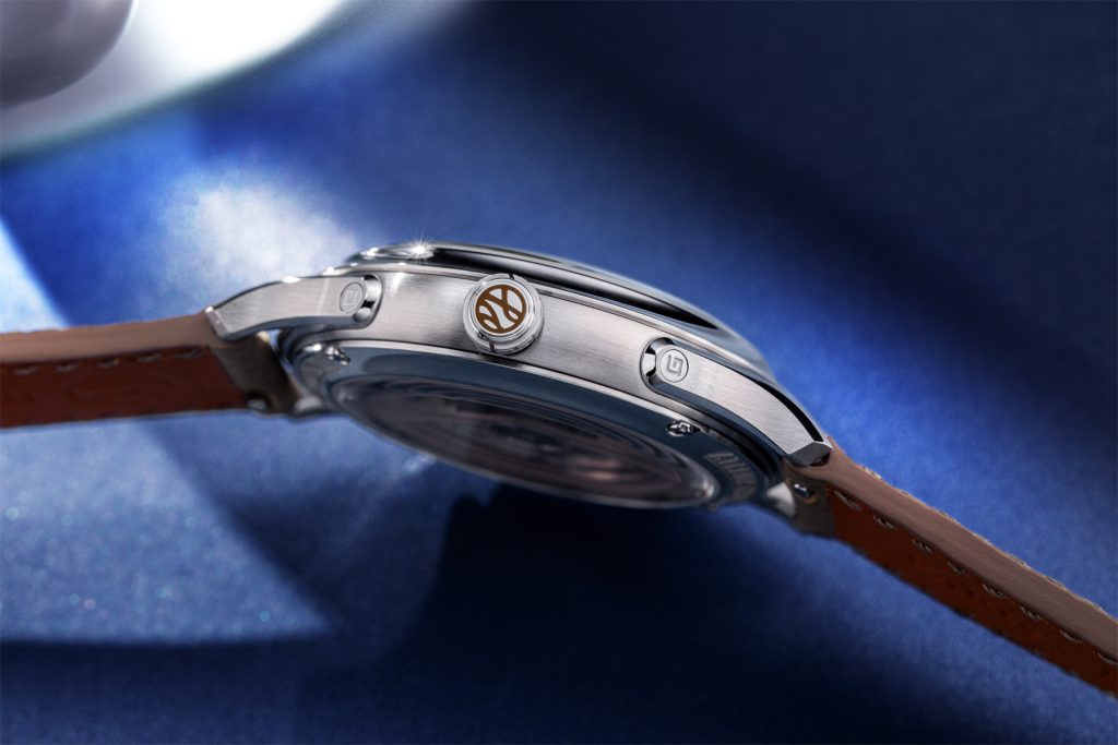 Kỳ Lân Luxury Dong ho Atelier Wen × Revolution Ancestra Yao 垚 4 Đồng hồ Atelier Wen × Revolution Ancestra Yáo (垚)