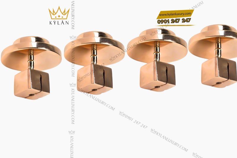 Khuy cài nút áo vàng hồng Au750 đính kim cương