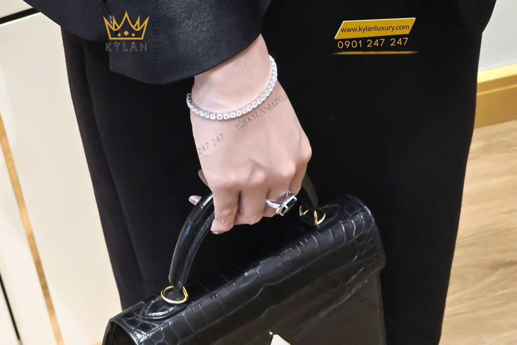 Lắc tay Tennis vàng trắng Au750 đính 40 viên kim cương