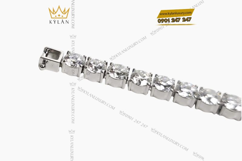 Lắc tay Tennis vàng trắng Au750 đính 40 viên kim cương