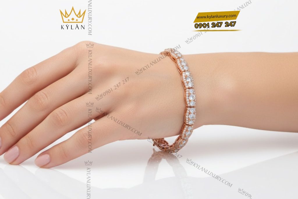 Lắc tay vàng hồng Au750 đính kim cương 