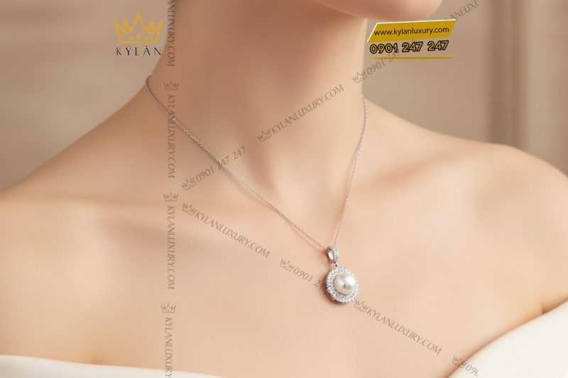 Mặt dây chuyền ngọc trai vàng trắng Au750 đính kim cương