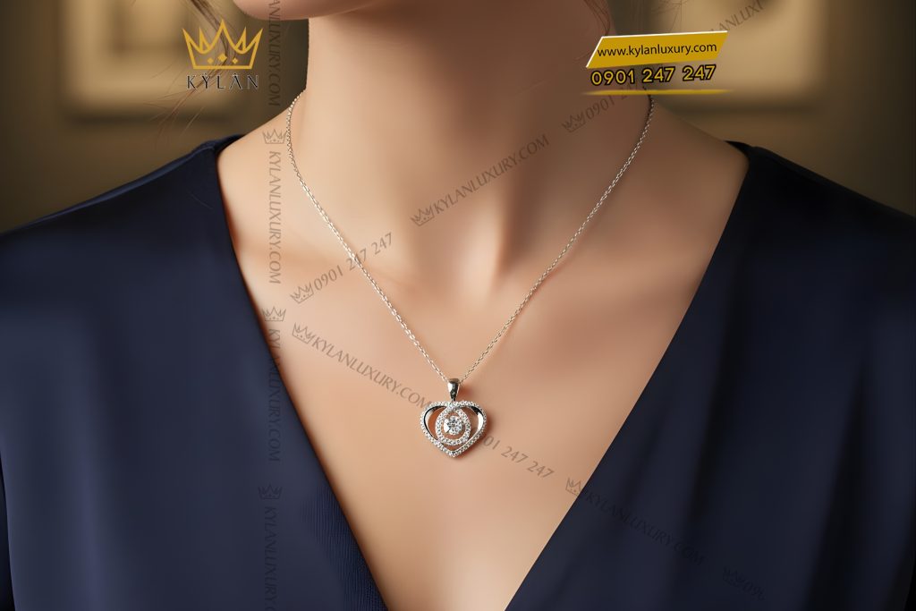 Mặt dây chuyền trái tim vàng trắng Au750 đính kim cương