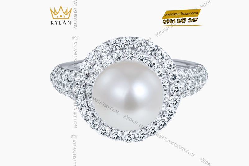 Nhẫn ngọc trai vàng trắng Au750 đính kim cương