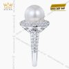 Nhẫn ngọc trai vàng trắng Au750 đính kim cương