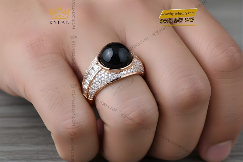 Nhẫn nam vàng Au750 đính kim cương và đá quý đen