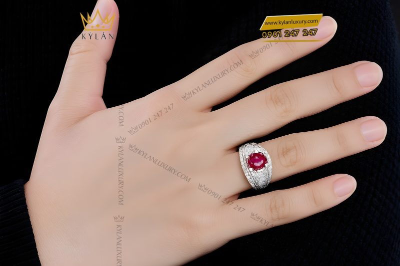 Nhẫn nam vàng trắng Au750 đính kim cương và ruby hồng