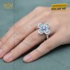 Nhẫn nữ vàng trắng Au750 hoa 4 cánh đính kim cương và topaz