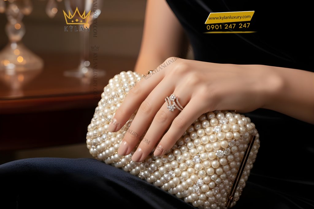 Nhẫn nữ vàng hồng Au750 đính kim cương