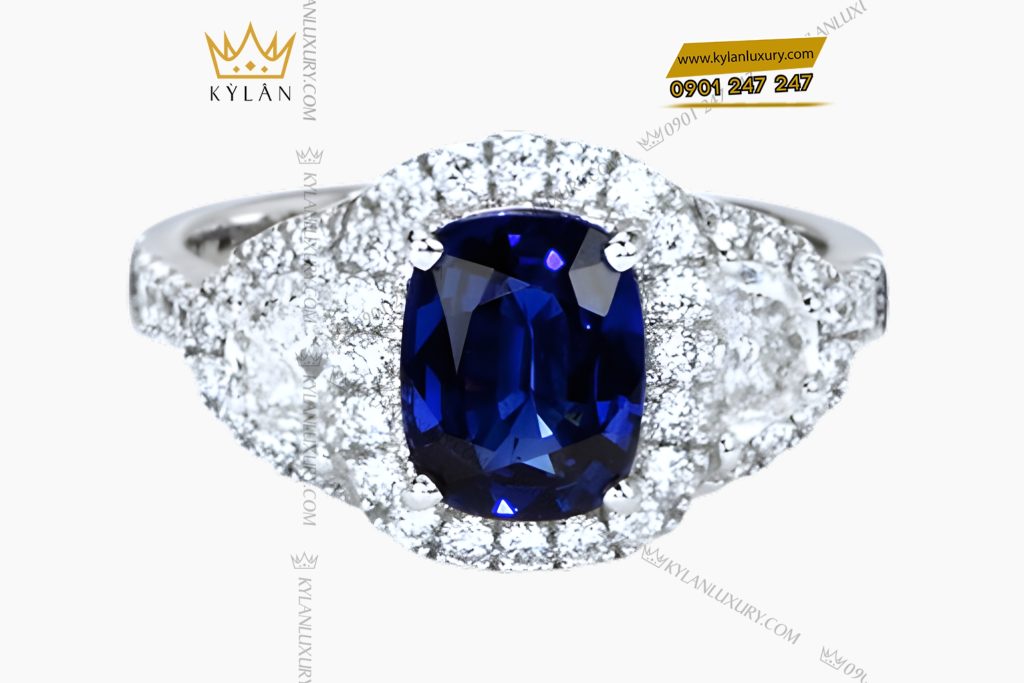 Kỳ Lân Luxury Nhan nu vang trang Au750 dinh kim cuong va da quy 1 1 Nhẫn nữ vàng trắng Au750 đính kim cương và đá quý