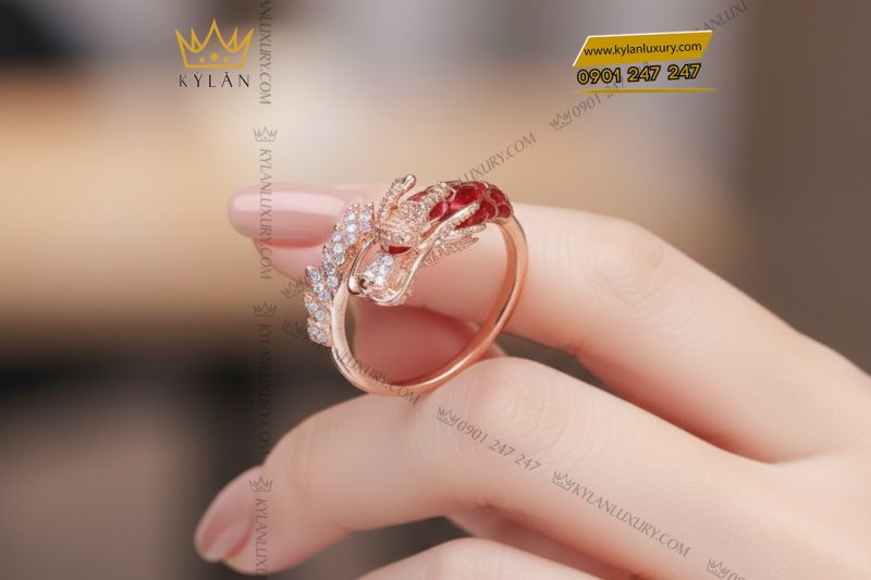 Nhẫn rồng vàng hồng Au7501 đính kim cương