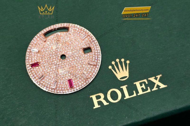 Mặt đồng hồ Rolex Day Date vàng hồng custom kim cương & Ruby