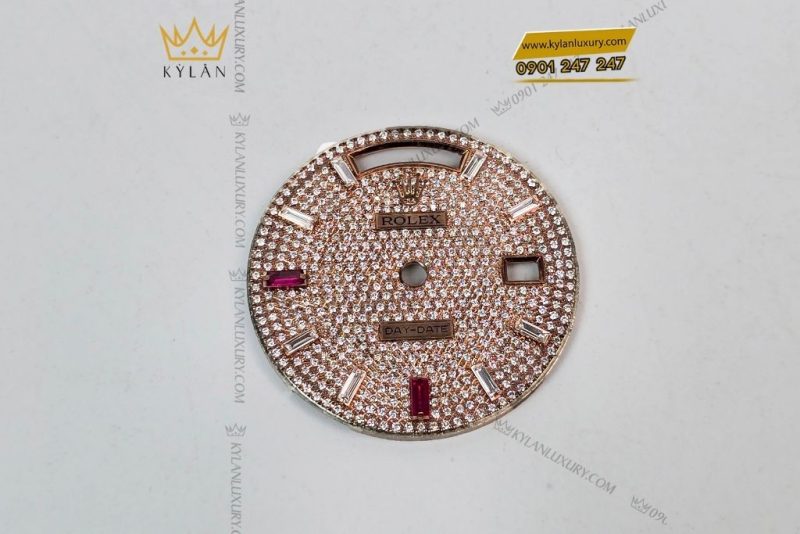 Mặt đồng hồ Rolex Day Date vàng hồng custom kim cương & Ruby