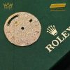 Mặt đồng hồ Rolex Day-Date vàng vàng custom kim cương