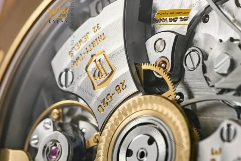 Đồng hồ Patek Philippe Aquanaut Luce Rainbow Chronograph 7968/300R-001