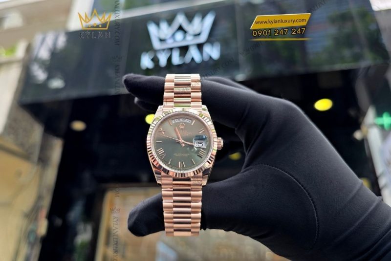 Đồng hồ Rolex Day-Date 36 Olive La Mã 128235-0089