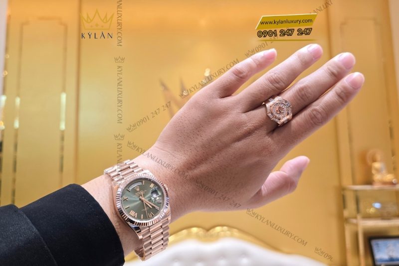 Đồng hồ Rolex Day-Date 36 Olive La Mã 128235-0089