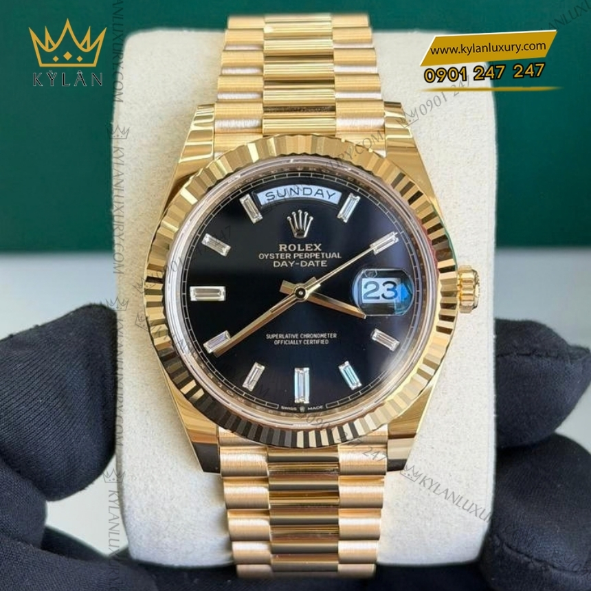 Kỳ Lân Luxury rolex day date 40 mat so den 228238 0004 8 1 Đồng hồ Rolex Day Date 40 vàng vàng mặt số đen 228238-0004
