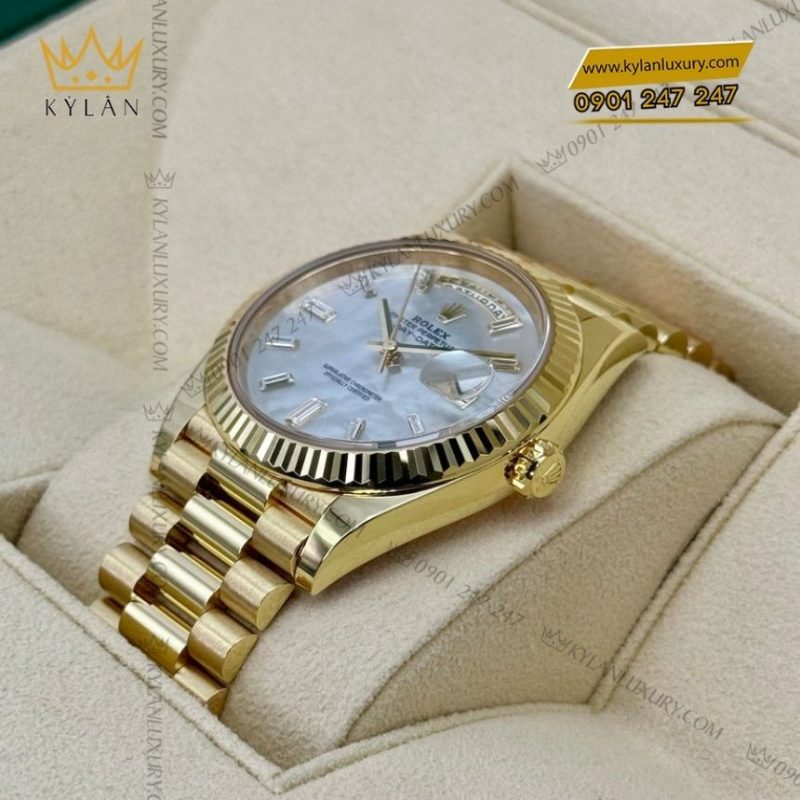 Đồng hồ Rolex Day‑Date 40 vàng vàng MOP 228238-0071