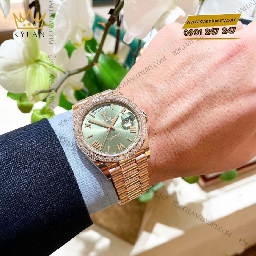 Kỳ Lân Luxury rolex day date 40 olive kim cuong 228345rbr 0011 9 Đồng hồ Rolex Day-Date 40 olive kim cương 228345RBR-0011
