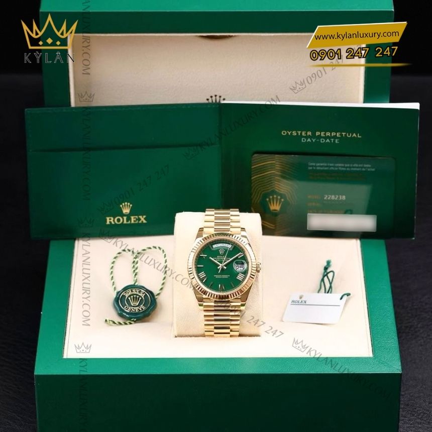 Kỳ Lân Luxury rolex day date 40 xanh la 228238 0061 6 Đồng hồ Rolex Day‑Date 40 mặt xanh lá La Mã 228238-0061