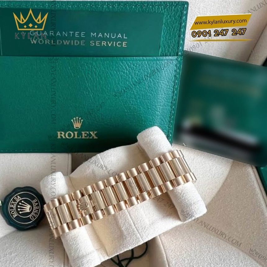 Kỳ Lân Luxury rolex day date 40 xanh la 228238 0061 8 Đồng hồ Rolex Day‑Date 40 mặt xanh lá La Mã 228238-0061