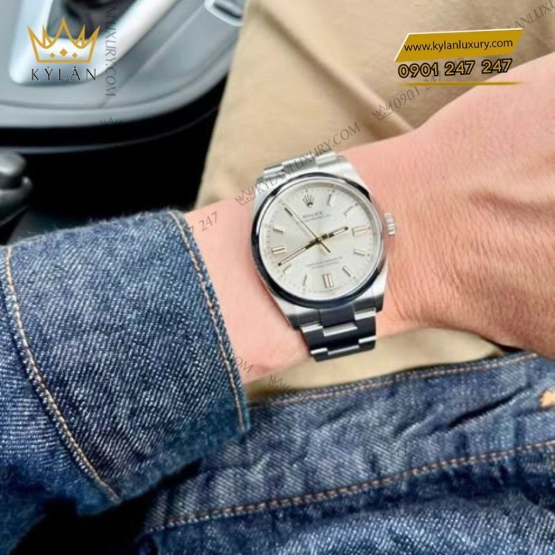 Đồng hồ Rolex Oyster Perpetual 36 mặt số bạc 126000-0001