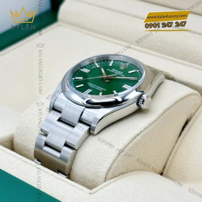 Đồng hồ Rolex Oyster Perpetual 36 mặt xanh lục 126000-0005