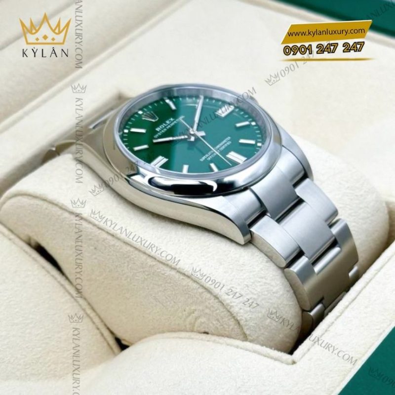 Đồng hồ Rolex Oyster Perpetual 36 mặt xanh lục 126000-0005