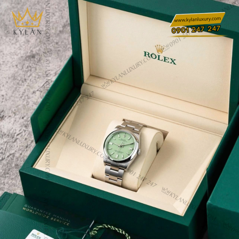 Đồng hồ Rolex Oyster Perpetual 36 mặt số pistachio 126000-0011