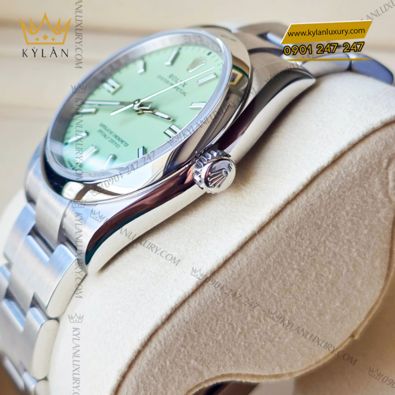 Đồng hồ Rolex Oyster Perpetual 36 mặt số pistachio 126000-0011