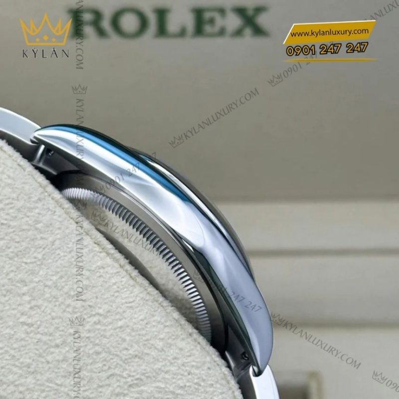 Đồng hồ Rolex Oyster Perpetual 36 mặt xanh dương 126000-0015