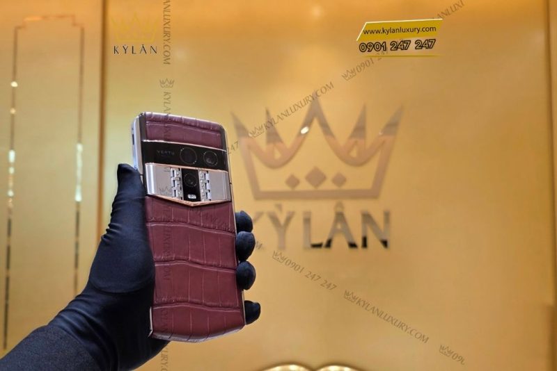 Điện thoai Vertu Agent Q da cá nâu custom vàng hồng