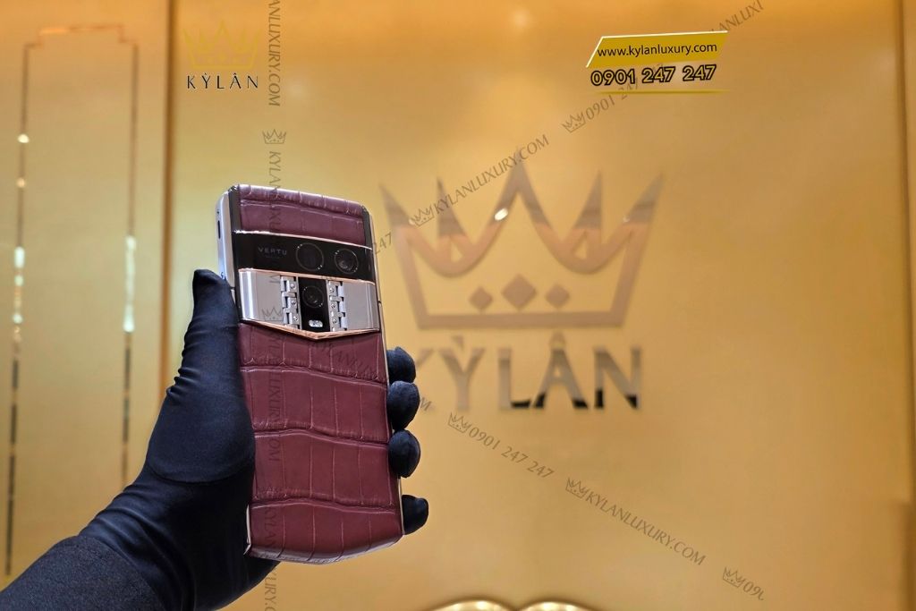 Kỳ Lân Luxury vertu agent q nau custom vang hong 13 Điện thoai Vertu Agent Q da cá nâu custom vàng hồng